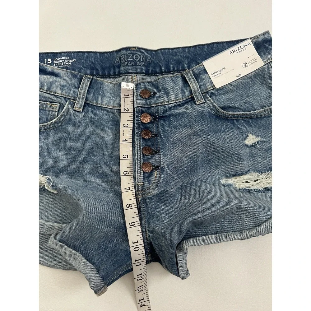 Arizona Jeans it very